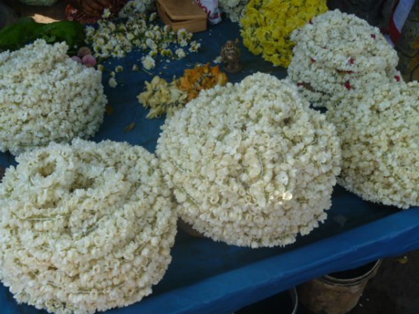 மல்லியின் தலை நகர்