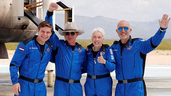  அமேசான் ஜெப் பைசோஸ்