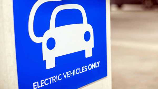  லக்ட்ரிக் வாகன பயன்பாடு