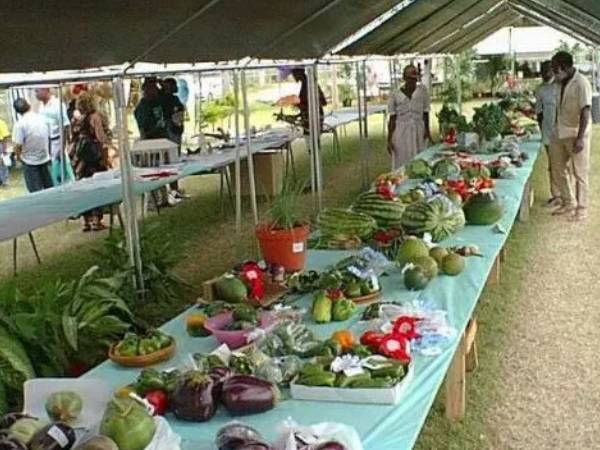 வேளாண் சந்தை வளாகம் 