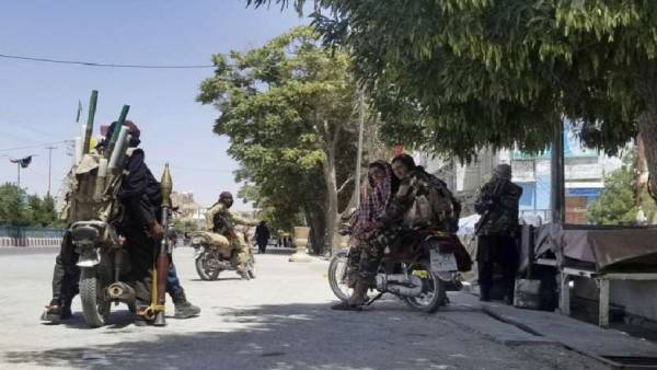 கடுமையான சட்டங்கள் 