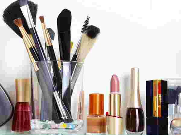 பியூட்டி மற்றும் காஸ்மெட்டிக்ஸ்