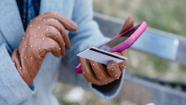 மொபைலில் தரவுகள் 