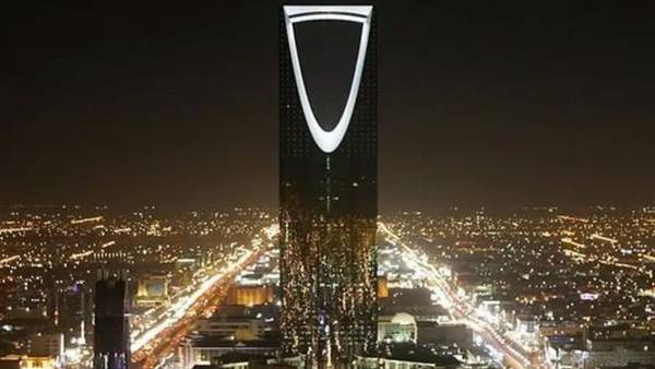 44 நிறுவனங்கள் 