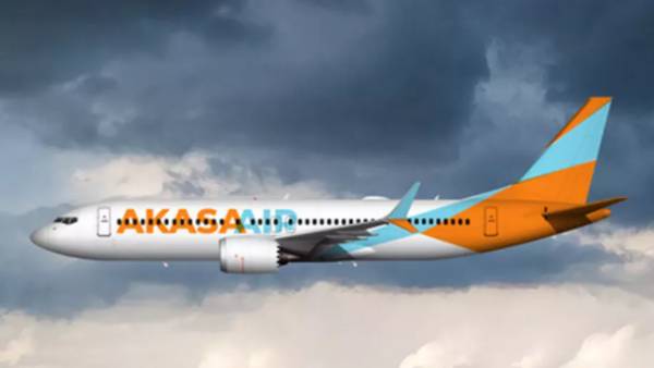 100 விமானங்கள் 