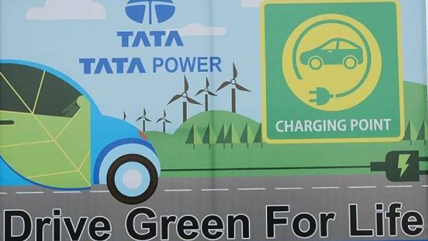 சார்ஜிங் உள்கட்டமைப்பு வசதிகள் 