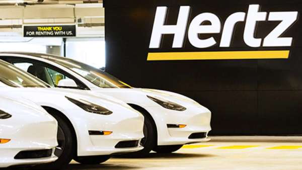 ஆதிக்கம் செலுத்தும் 