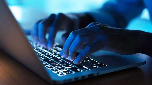  டார்க்சைட் அமைப்பு