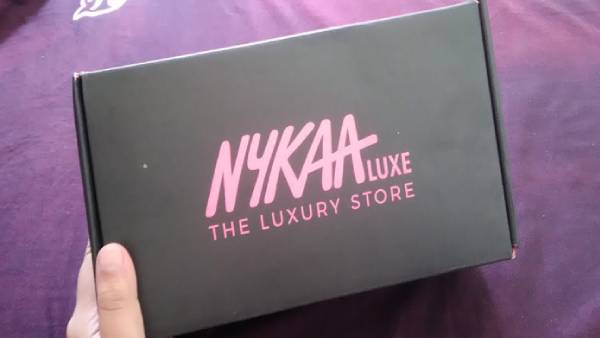  330 மில்லியன் டாலர் விற்பனை