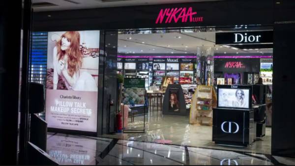  70 நேரடி விற்பனை கடைகள்