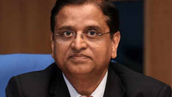  சுபாஷ் கர்க்,