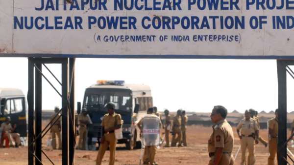  பிரான்ஸ் உடன் பேச்சுவார்த்தை