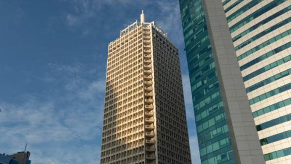  துபாய் வோல்டு டிரேட் சென்டர்