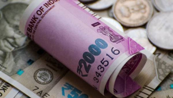 தொடர் சரிவில் ரூபாய் 