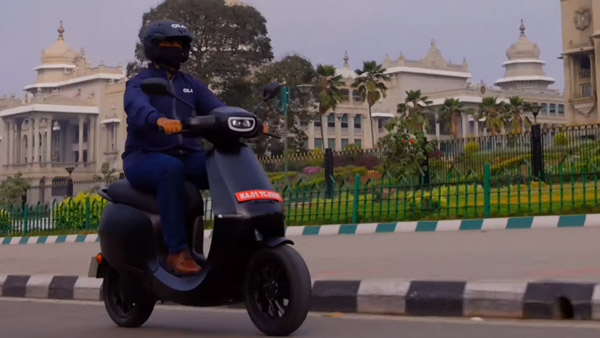 முதல் 100 டெலிவரி 