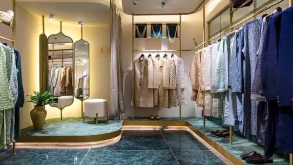 யாருக்கு எவ்வளவு?