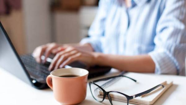 ஹைபிரிட் ஒர்க் மாடல் 