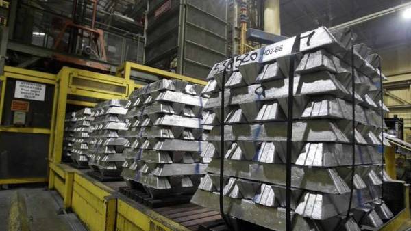 உற்பத்தியில் முக்கிய பங்கு 