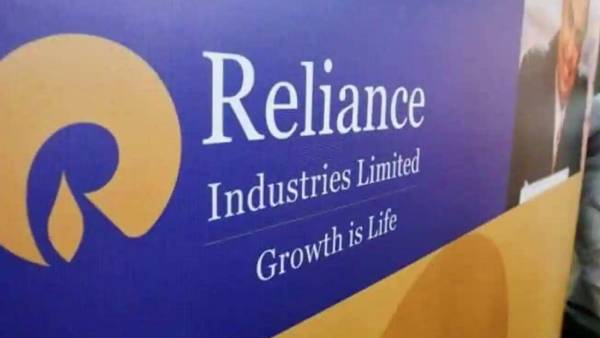 ரிலையன்ஸ் இண்டஸ்ட்ரீஸ் 