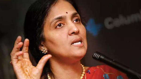 ஆனந்த் சுப்ரமணியன் சம்பள உயர்வு