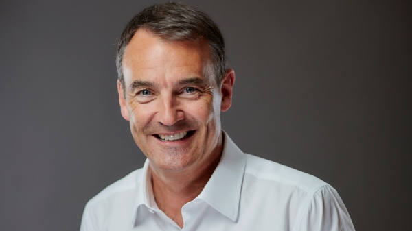 உயர் அதிகாரிகள்