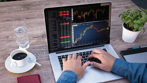 இமாலய மோசடிகள் 