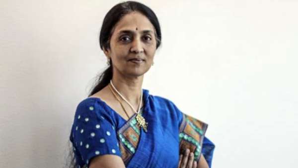  சித்ரா ராமகிருஷ்ணா