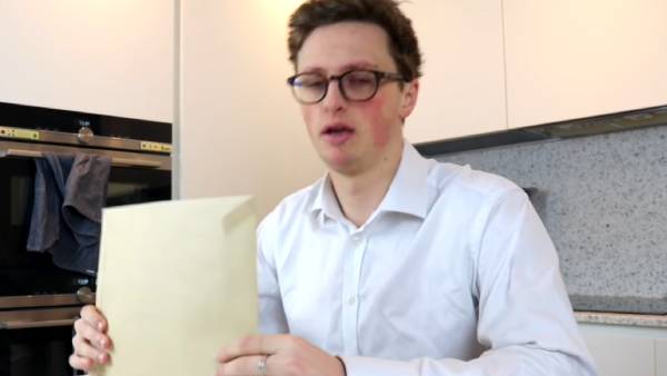  அன்லிமிடெட் மணி லிமிடெட் 