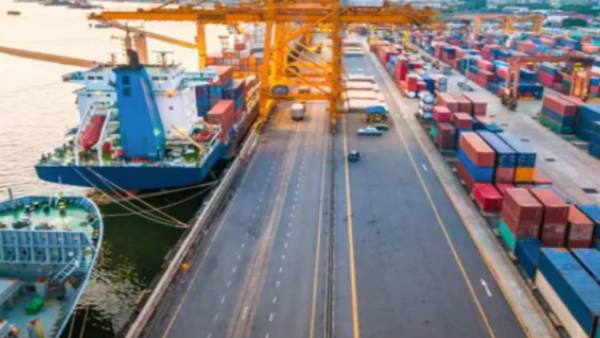 வெளிநாட்டுத் தப்பியோட்டம் 