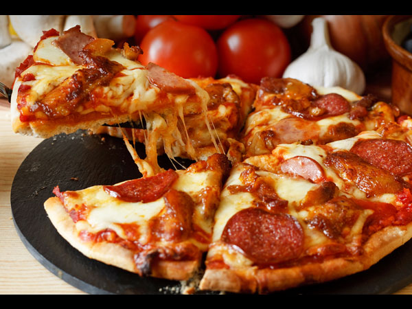  பீட்சா மீது 18% வரி