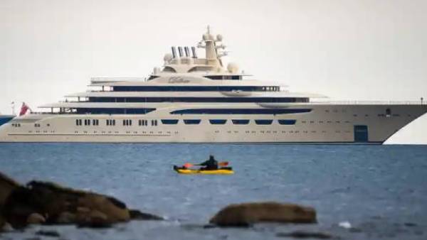  ரோஸ்நேபிட் - இகோர் செச்சின்