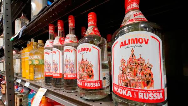 ஆடம்பர பொருட்களுக்கு தடை 