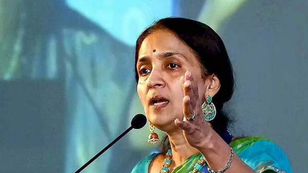  சித்ரா ராமகிருஷ்ணா