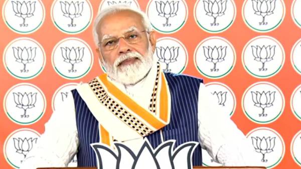  நரேந்திர மோடி