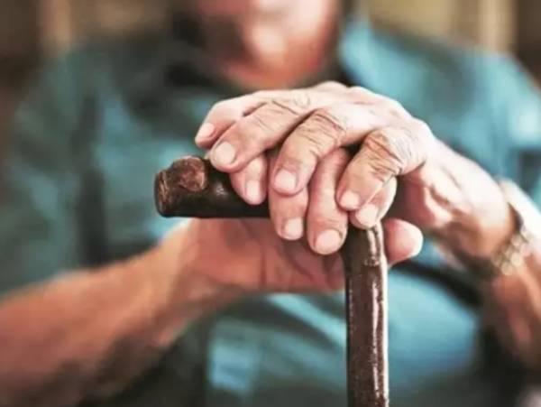 வயதானவர்கள் எதில் செய்யலாம்? 