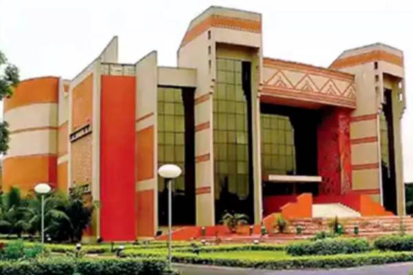 ஐஐடி Vs ஐஐஎம் 