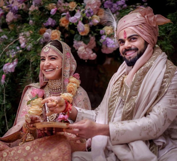 ராட் கோலி - அனுஷ்கா ஷர்மா