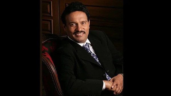 சொத்துக்கள் பறிமுதல்