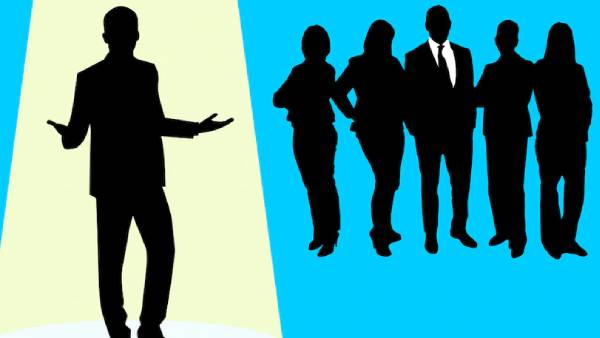 தொலை தூரத்தில் இருந்தே பணி 