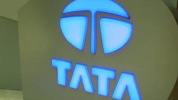  பணவீக்கம், போட்டி