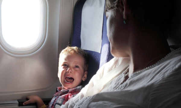 இண்டிகோ ஊழியர்கள்