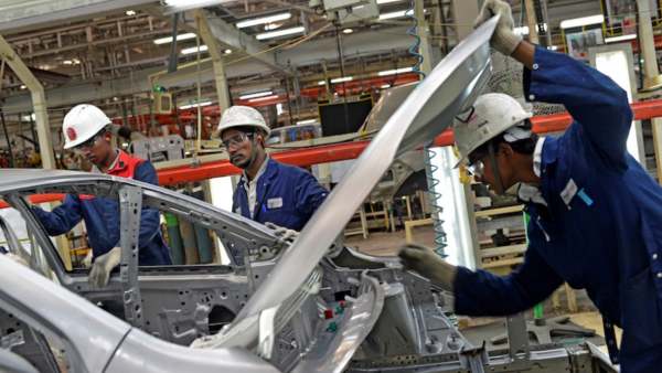 கார் ஆலைகள் 