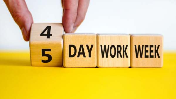  நான்கு நாட்கள் வேலை