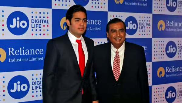 ஆகாஷ் அம்பானி 