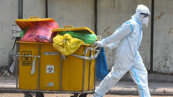 இங்கிலாந்து அமைச்சர்