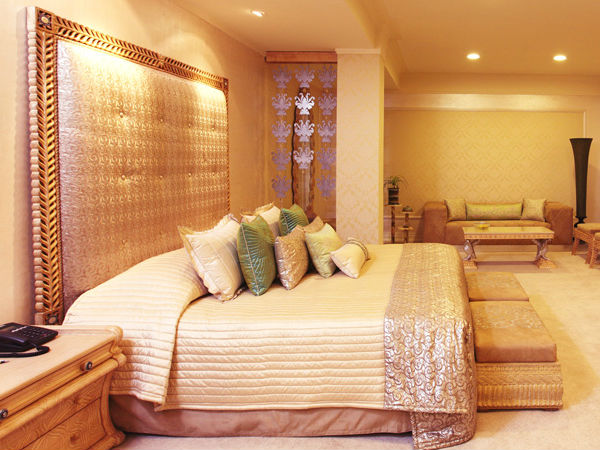 ஹோட்டல் அறை வாடகை 