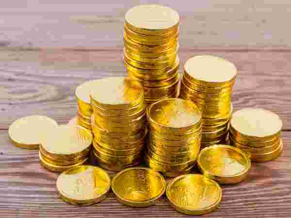 தங்கம் தான் விமோசனம்