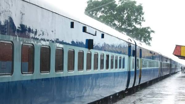 சில ரயில்களில் விதிவிலக்கு 