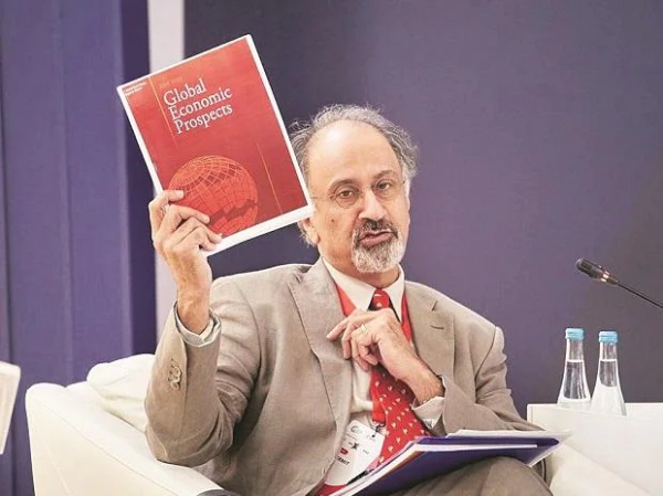 பொதுக் கொள்கை பேராசிரியர்