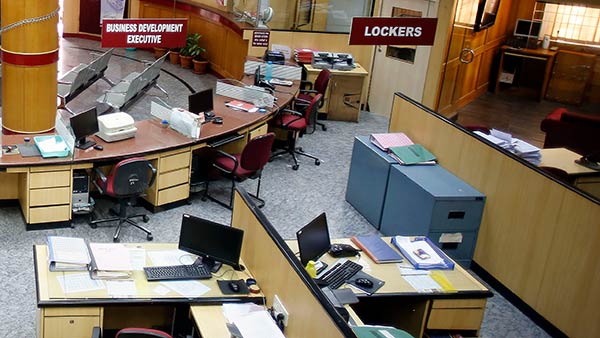 அரசு வங்கிகளுக்கு மட்டுமே சாத்தியம் 